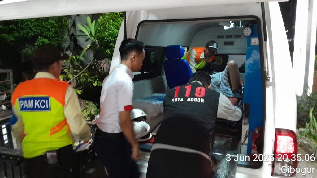 Kisah Luar Biasa: Empat Fakta di Balik Wanita yang Melahirkan Sendiri di Toilet Stasiun Bogor